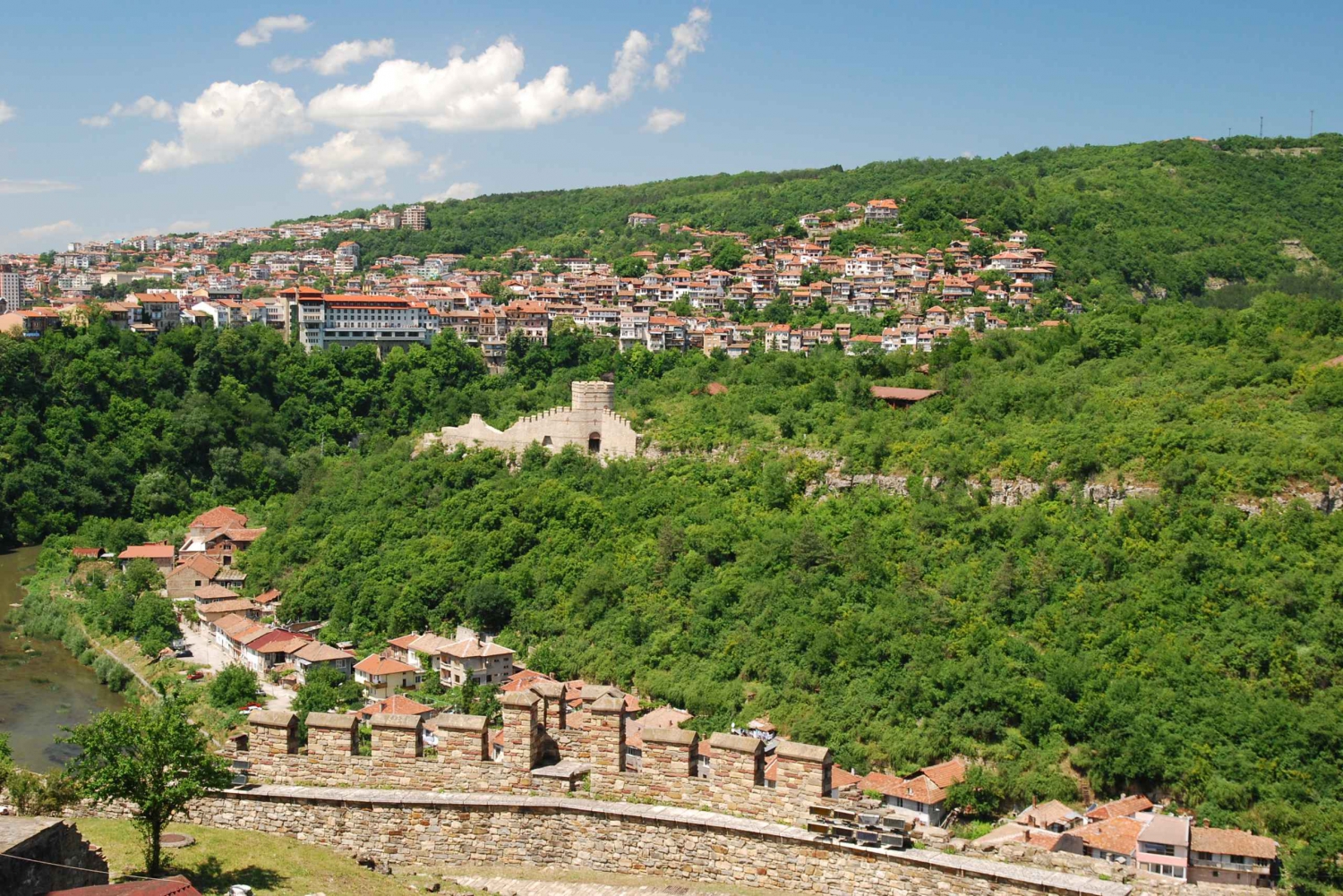 Full-Day Tour to Veliko Tarnovo and Arbanassi
