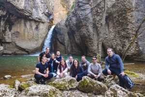 Heldags vandfald og grotter omkring Veliko Tarnovo