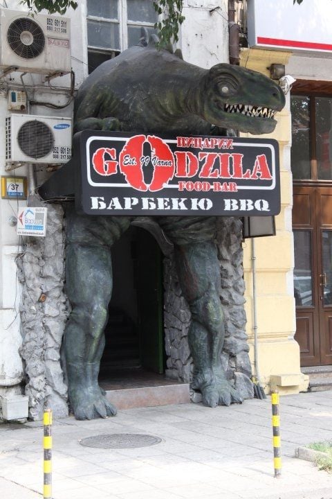 Godzilla Varna Maria Louisa