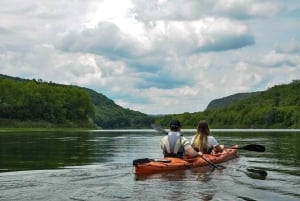 Kayaking day tour at Stamboliski dam lake