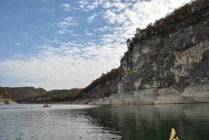 Kayaking day tour at Stamboliski dam lake