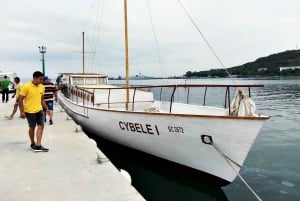 Nessebar: 4-timers båttur inkl. fiske, lunsj og drikke