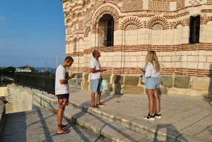 Nessebar: Wandeltour met gids door Nessebar Oud & Wijnproeverij