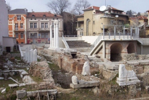 Plovdiv: Guida all'esplorazione della città vecchia Rovine romane e bevande Rakia