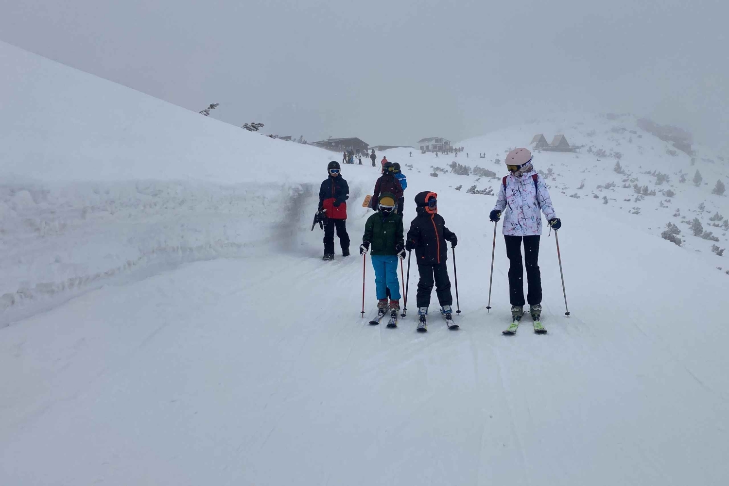 Lezioni private (di gruppo) di sci o snowboard a Borovets