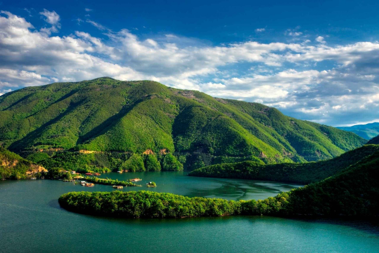 Rhodope-Mountains-Discover-Mythical-Landscapes-and-Rich-Cultural-Heritage