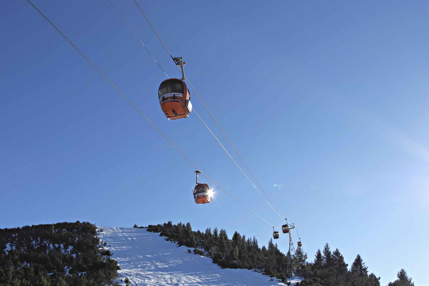 Sofia Airport: One-Way Shared Shuttle Transfer to Borovets