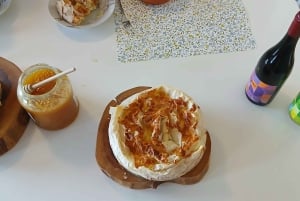 Sofia: Banitsa Pastry Class with a Local with Bulgarian Wine