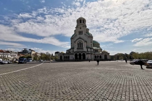 Sofia by Night: Panoramic City Tour and Folklore Dinner
