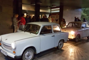 Sofia: Kommunistiske relikvier: Køretur i en Trabant bil