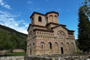 Sofia: excursão de um dia à antiga capital Veliko Turnovo vs Arbanasi