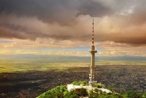Sofia dall'alto e la Cattedrale Alexander Nevski