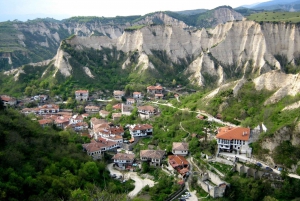 Sofia: Full-Day Hiking to Rozhen Monastery & Melnik