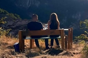 София: водопад в Искрском ущелье, монастырь и пикник с вином