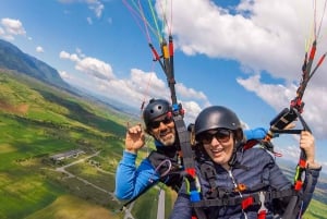 Sofia: Paragliding Adventure med besøg i Koprivshtitsa