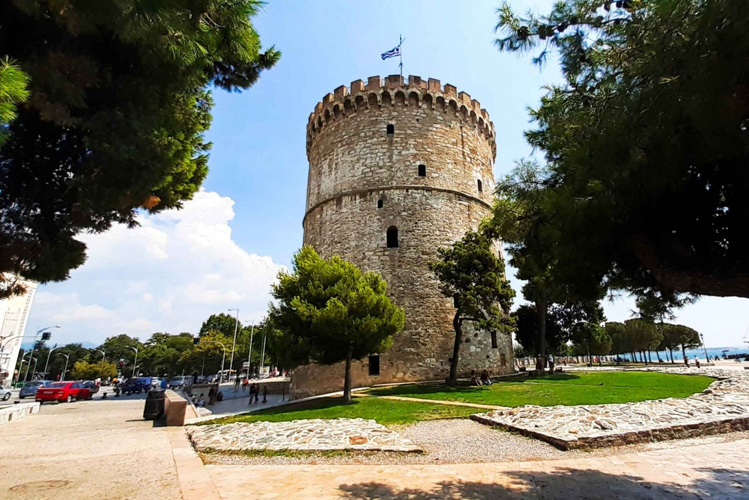 Sofia: Private Day Tour to Thessaloniki