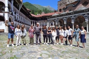 Sofía: Excursión autoguiada de un día a los Lagos de Rila y el Monasterio de Rila