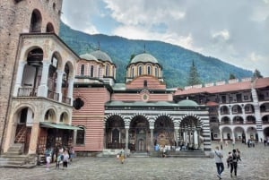 Sofia: Rilaklostret, Boyana-kirken og et munkrum