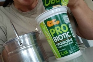 Sofia: Maista bulgarialaista jogurttia Kiselo Mlyako perhekodissa