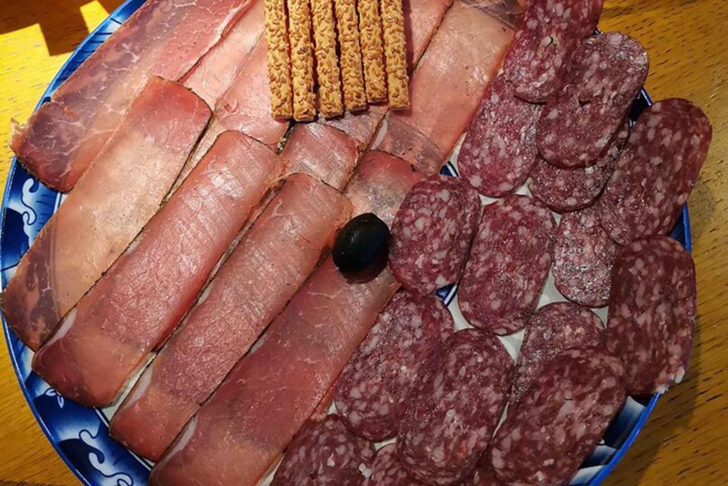 特選プライムカットとワイン