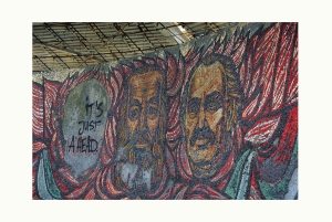 バラの谷とブズルジャ遺跡 エコ・プライベートツアー