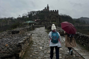 Tagestour von Sofia nach Veliko Tarnovo + privates hausgemachtes Mittagessen