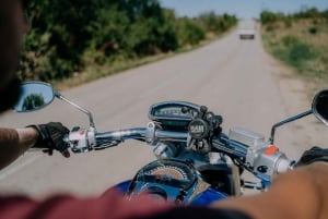 Veliko Tarnovo : circuit à moto Suzuki Boulevard M109R