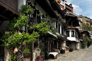 Veliko Turnovo-antiga capital da Bulgária e Arbanasi