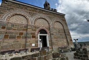 Veliko Turnovo-antiga capital da Bulgária e Arbanasi