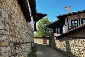 Veliko Turnovo-antiga capital da Bulgária e Arbanasi