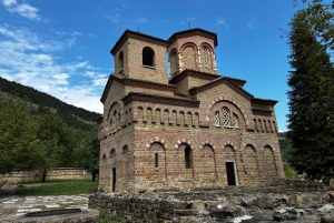 Veliko Turnovo-antiga capital da Bulgária e Arbanasi