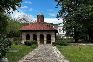 Veliko Turnovo-antiga capital da Bulgária e Arbanasi