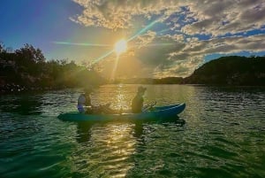 Byron Bay: wycieczka kajakiem o zachodzie słońca po rzece Brunswick