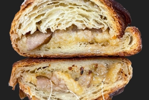 Byron Bay: Sanctuary and Waterfall Tour with Breakfast