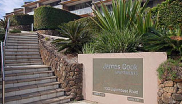 No.11 James Cook Apartments