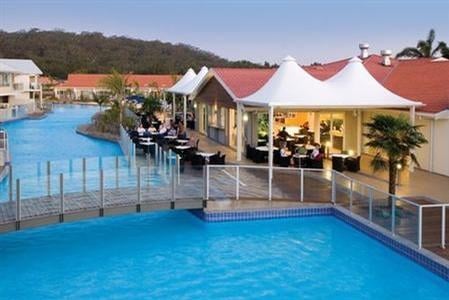 Oaks Pacific Blue Resort Port Stephens