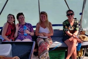 Cairns: 2-Day Great Barrier Reef Dive and Snorkel Boat Trip