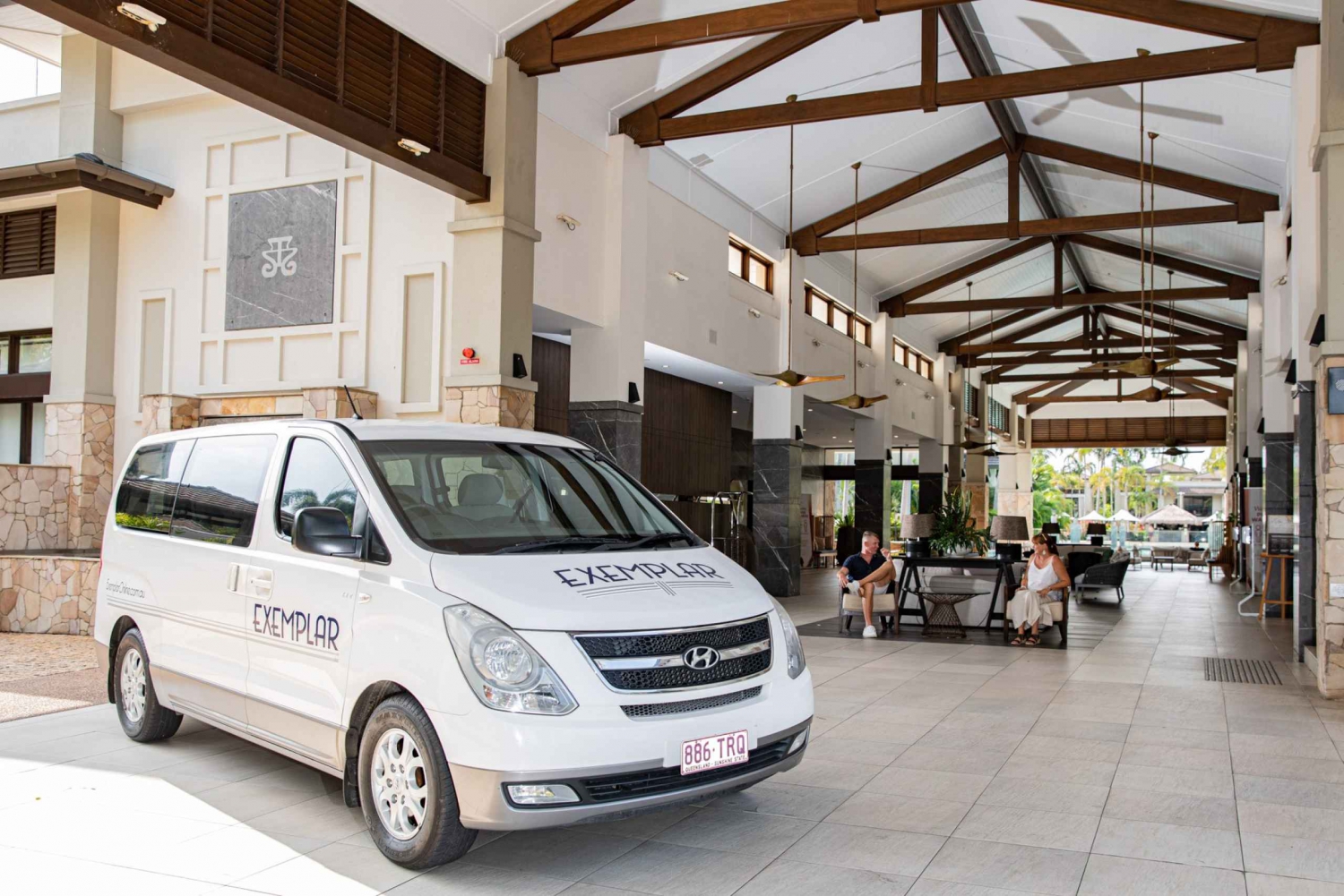 Cairns Airport: Private Transfer to/from CBD, Nthn. Beaches