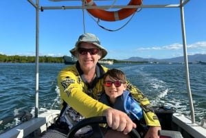 Cairns: Dinghie (tinny) Boat Hire