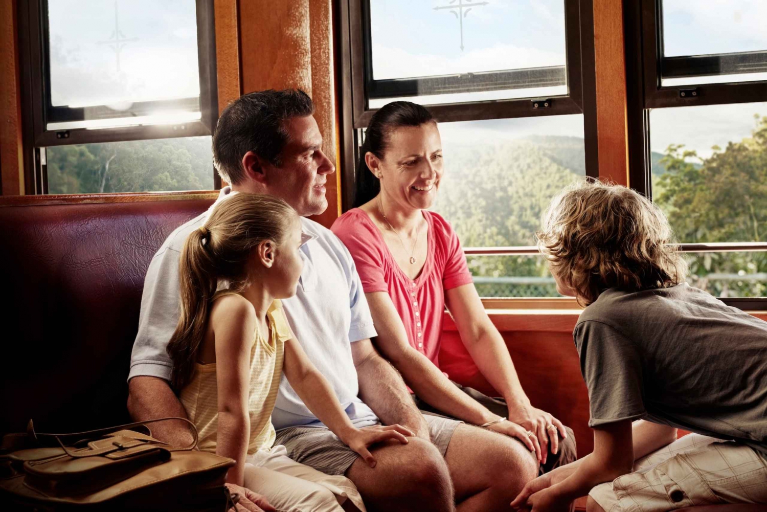 Cairns: Kuranda by bus and Scenic Rail Small Group Day Tour