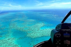Cairns: Outer Reef Odyssey 40 minuten panoramische vlucht