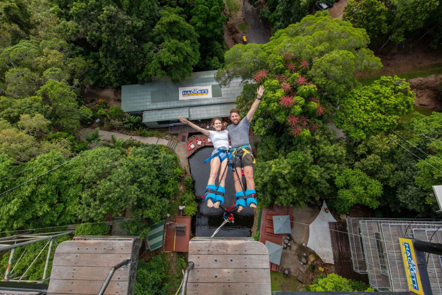 Bungee-Jumping-at-Cairns-Bungy-Tower