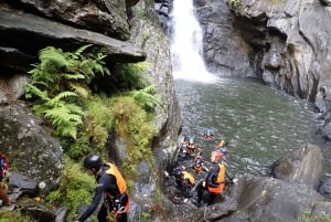 Cairns: Crystals & Behana Adventure Tour - Cairns Canyoning