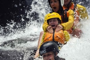 Cairns: Crystals & Behana Adventure Tour - Cairns Canyoning