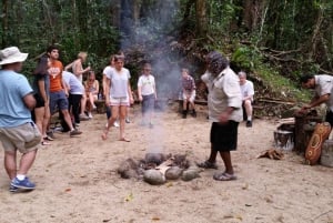 Forêt tropicale de Daintree : Pêche traditionnelle aborigène avec déjeuner