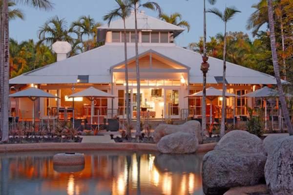 Rendezvous Reef Resort