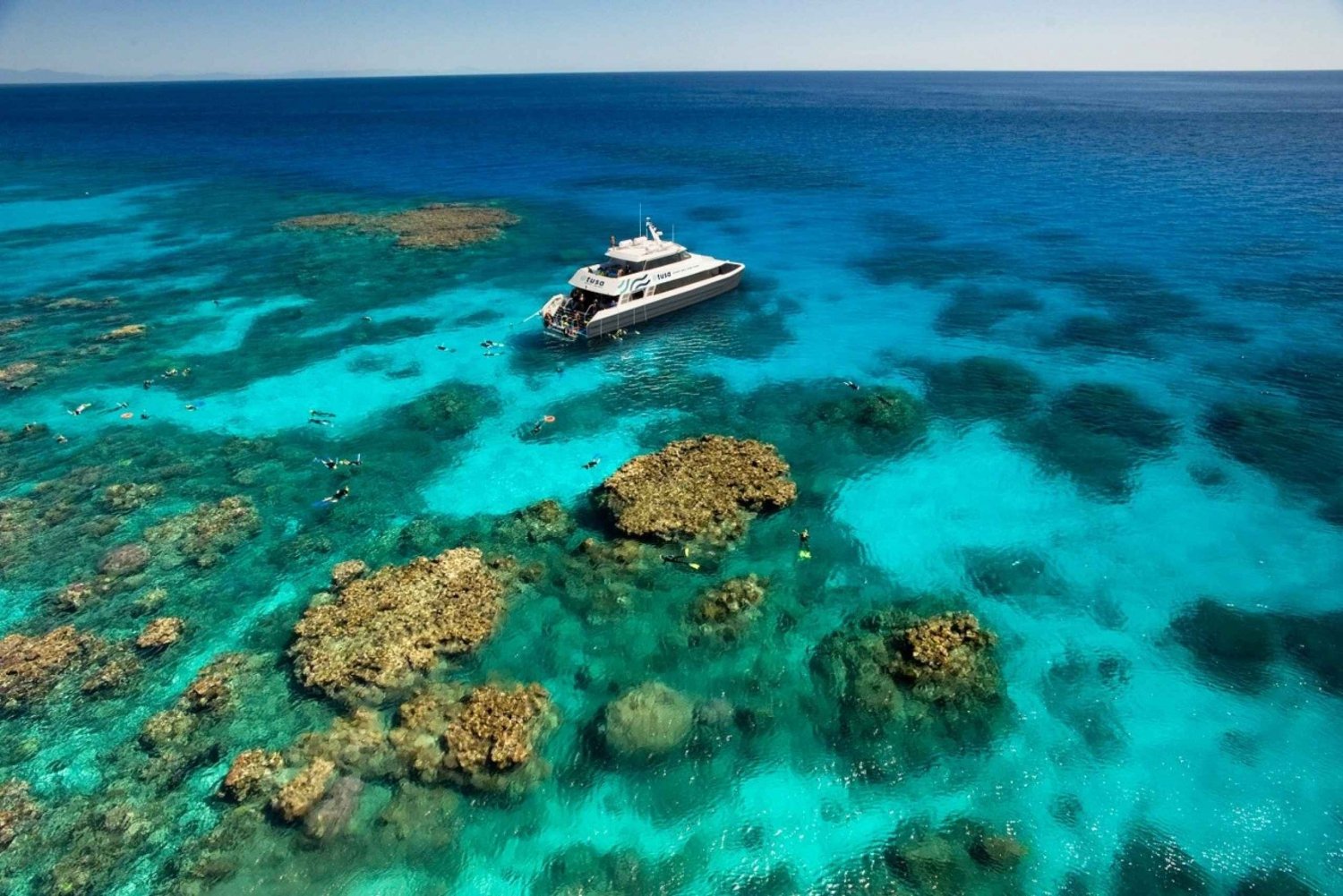 Tusa Reef Tours - premium all inclusive Great Barrier Reef