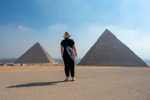 2-Day Cairo & Alexandria Tour: Pyramids, Sphinx, Catacombs