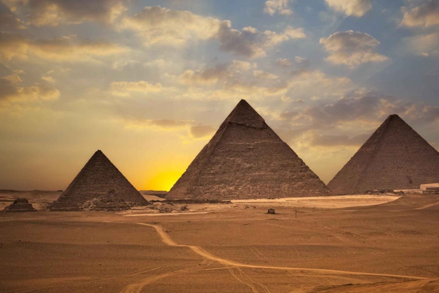 2 dagers privat utflukt til pyramidene i Giza og Kairo