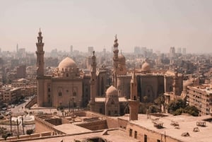 5 päivän seikkailu Kairossa, Aleksandriassa ja El Ain Sokhnan kaupungissa